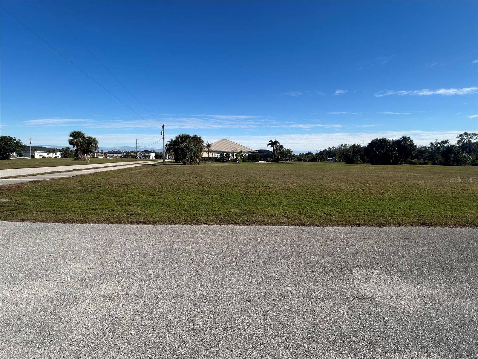 Punta Gorda, FL 33955,16447 AYSON WAY