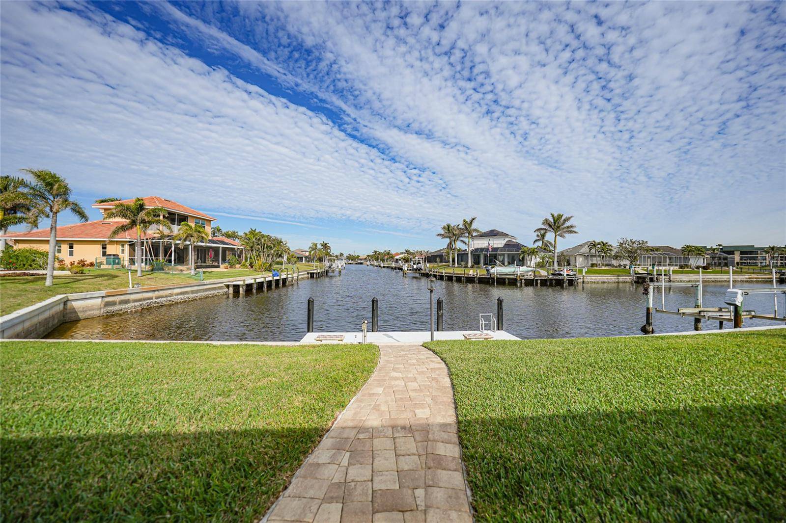 Punta Gorda, FL 33950,720 BIMINI LN