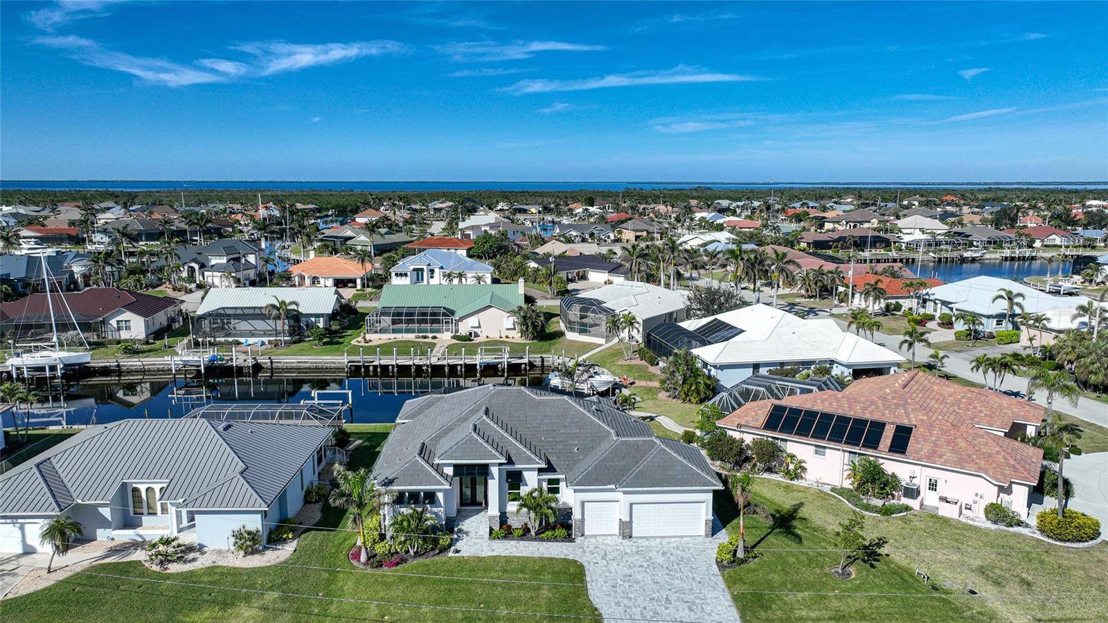 Punta Gorda, FL 33950,3307 DOMINICA CT