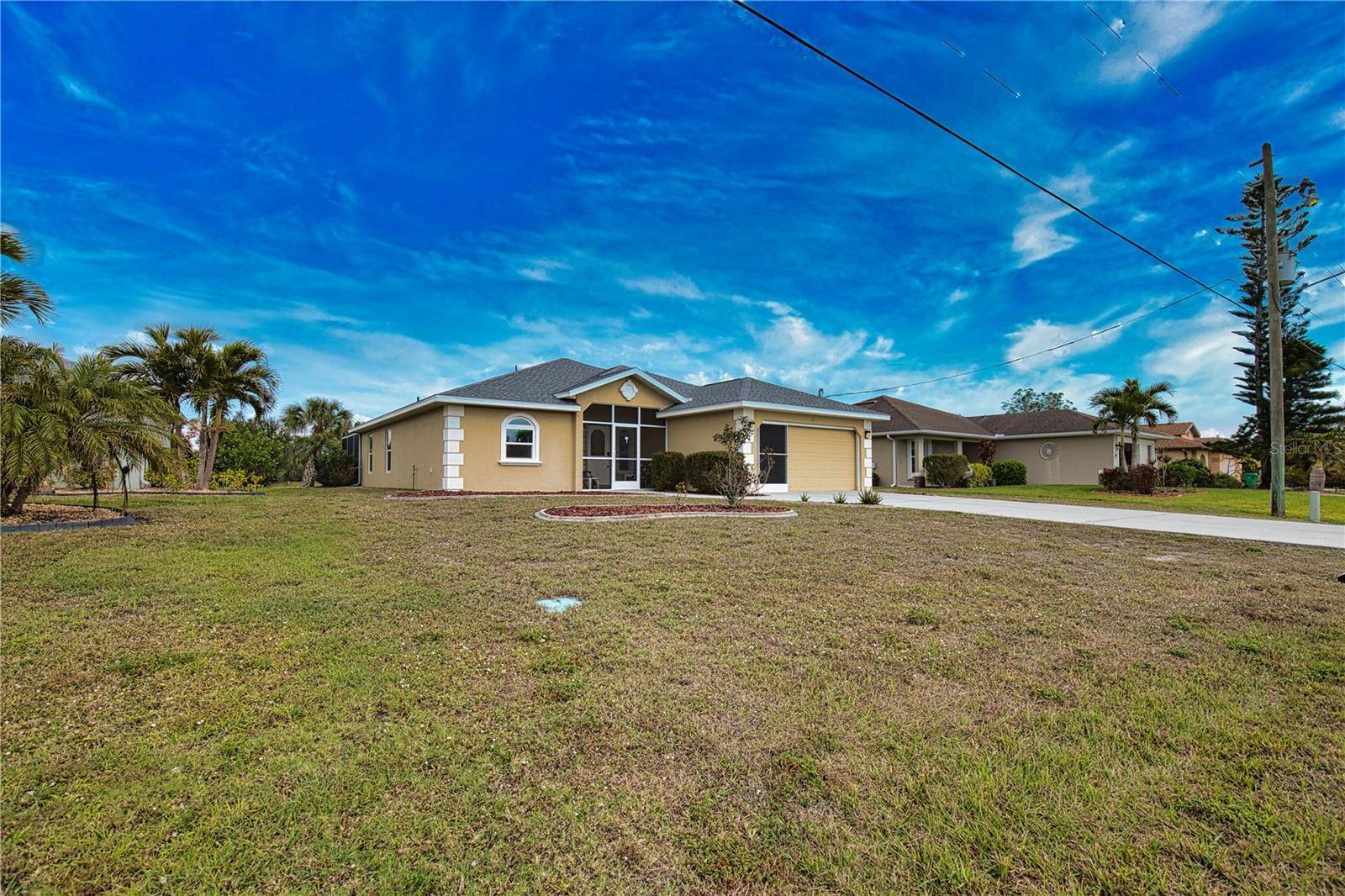 Rotonda West, FL 33947,110 ALBATROSS RD