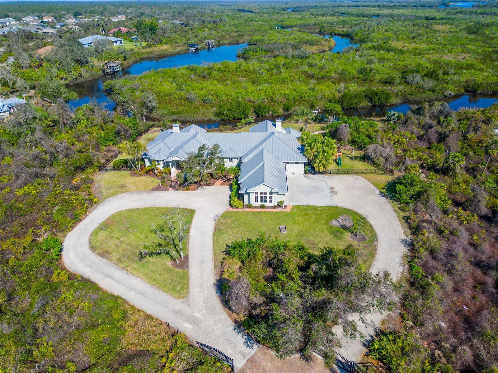 Punta Gorda, FL 33983,27320 EGRET PL