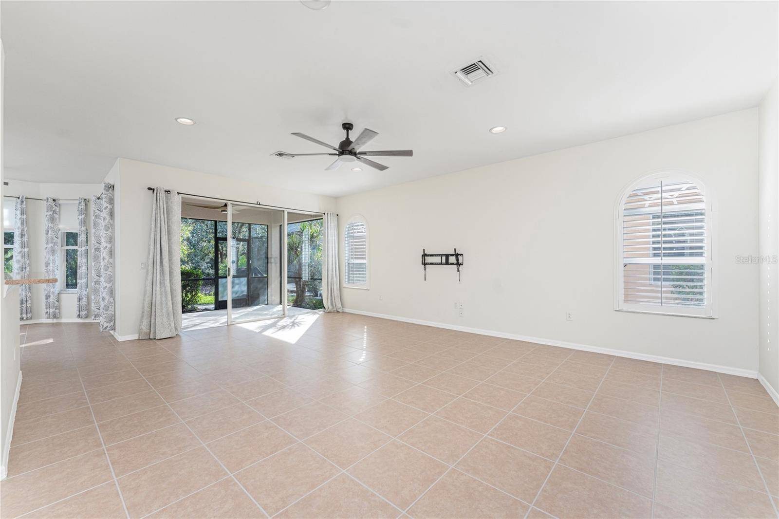North Fort Myers, FL 33903,3310 MIDSHIP DR DR