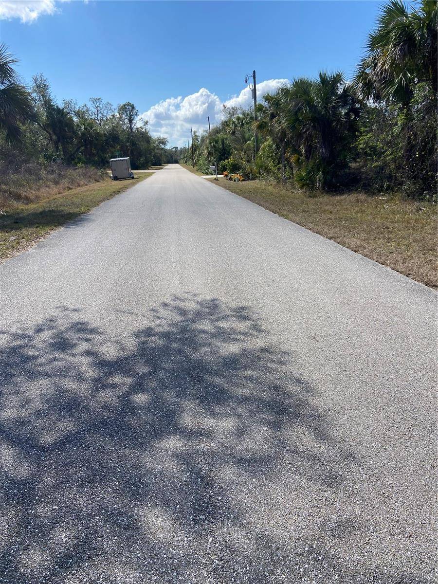Port Charlotte, FL 33954,377 PEMBROKE DR