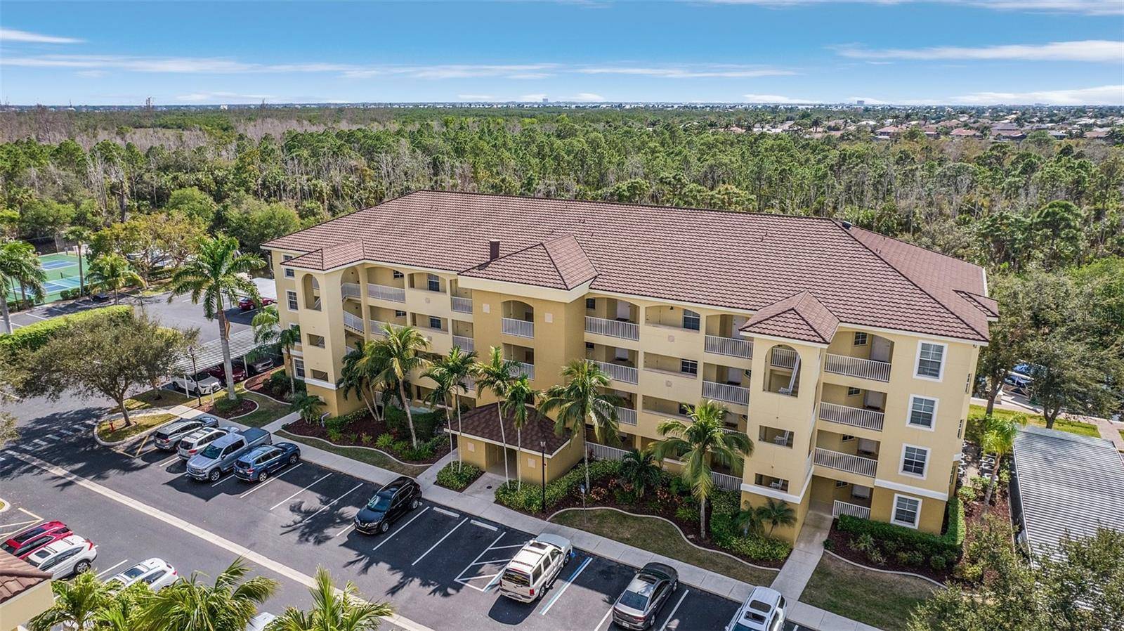Cape Coral, FL 33990,1797 FOUR MILE COVE Pkwy #1015