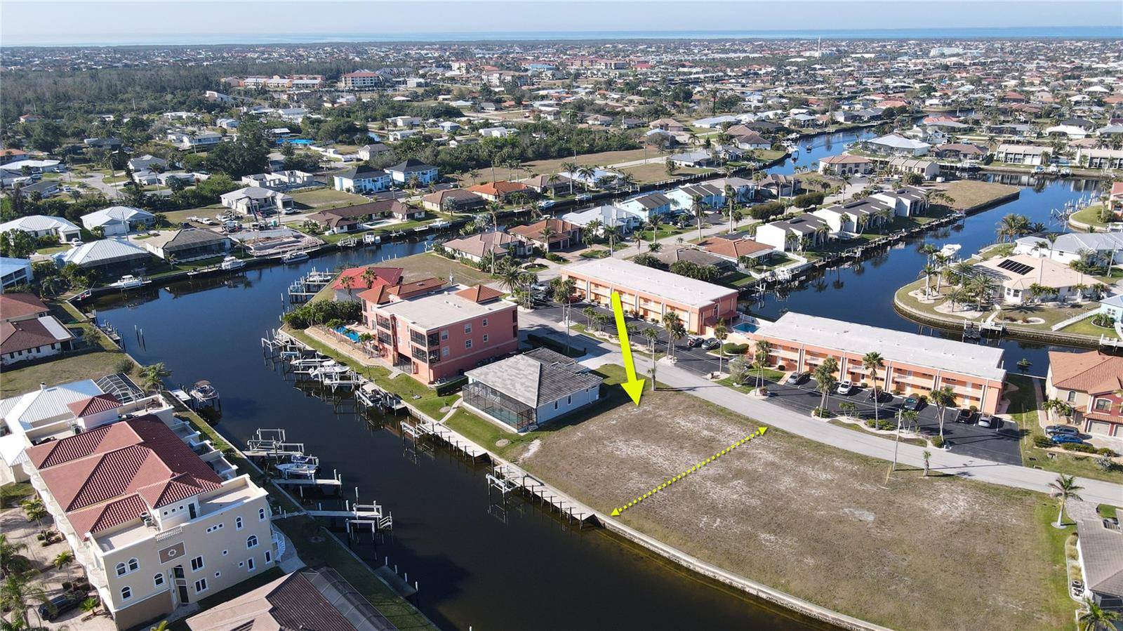 Punta Gorda, FL 33950,1336 MEDITERRANEAN DR