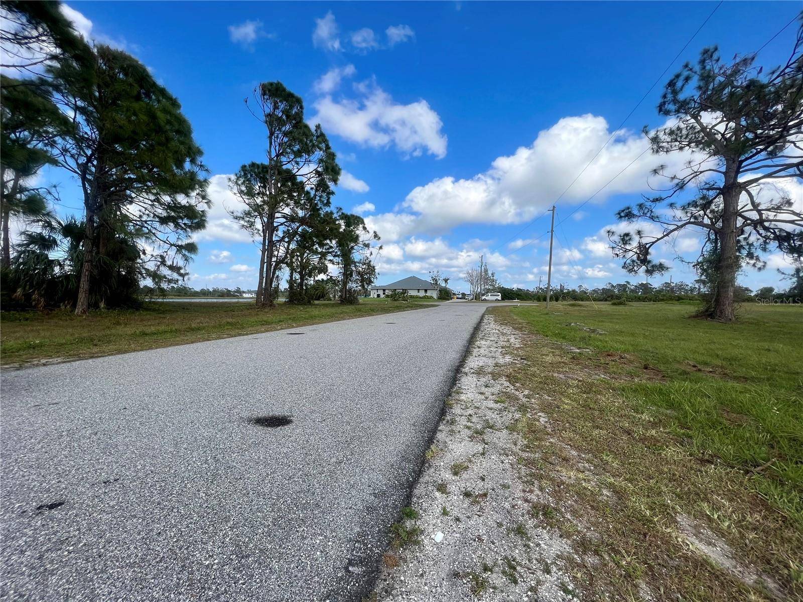 Placida, FL 33946,13 CARLINE LN