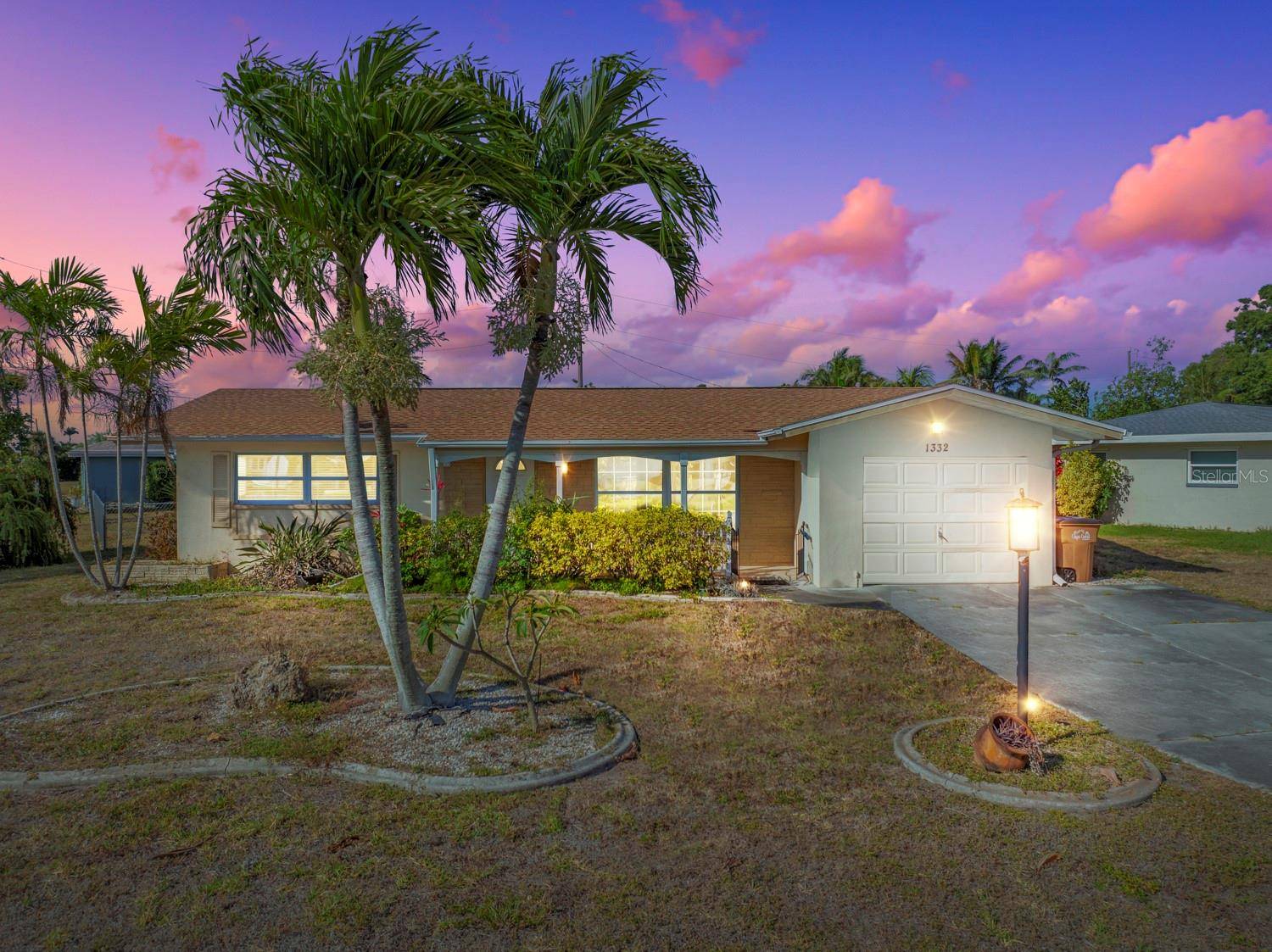 Cape Coral, FL 33904,1332 SE 44TH ST