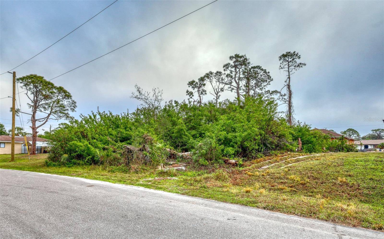 Port Charlotte, FL 33953,14 SALUDA TER
