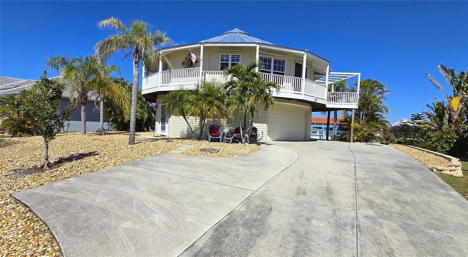 Port Charlotte, FL 33948,19170 AVIATION CT