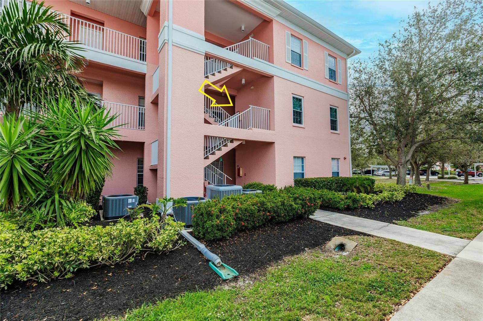 Punta Gorda, FL 33983,2040 WILLOW HAMMOCK CIR #208