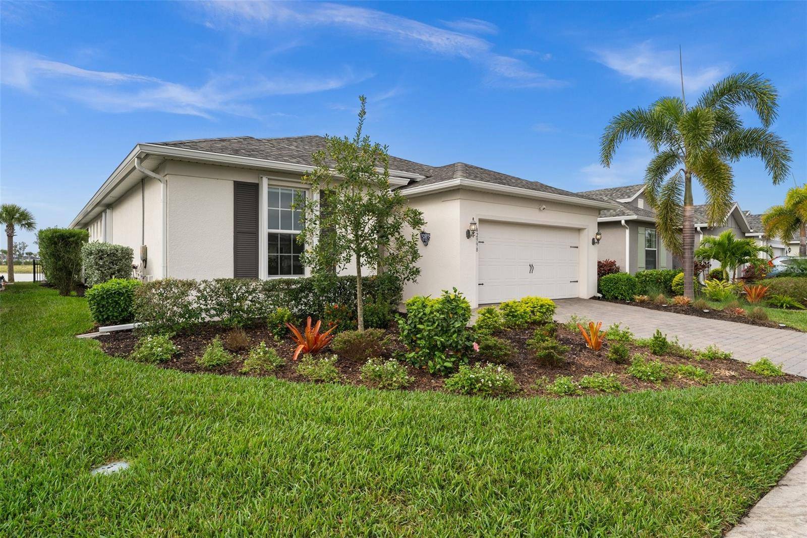 Punta Gorda, FL 33982,42998 WIREGRASS LN