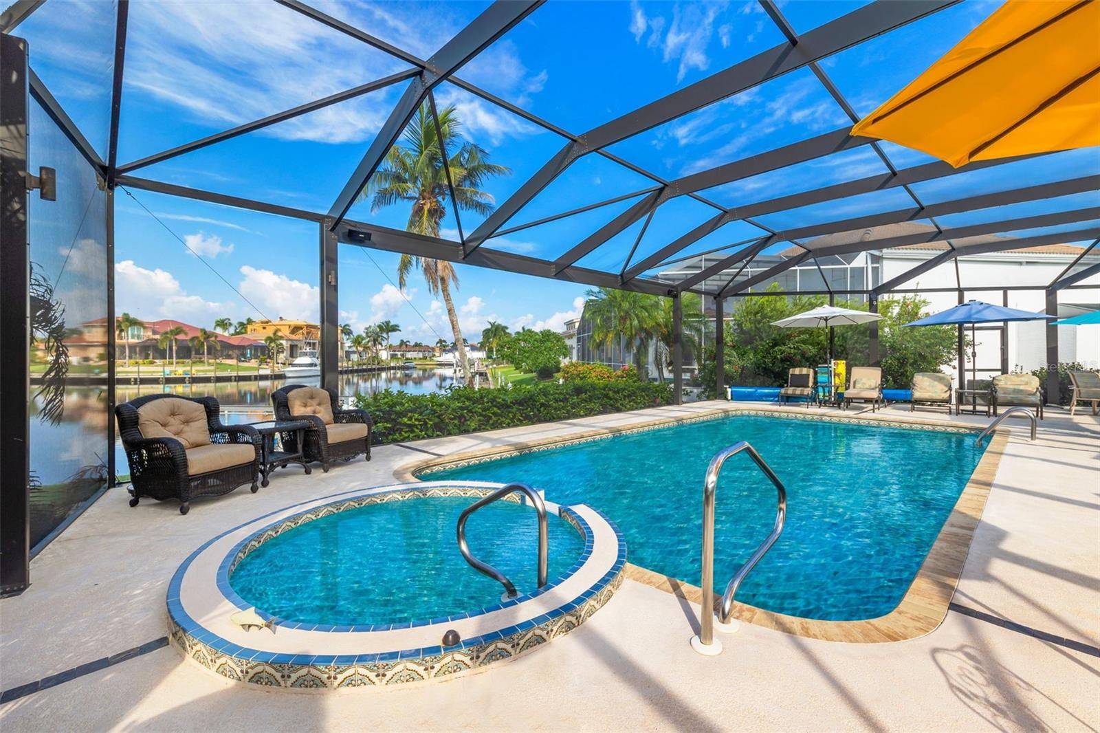 Punta Gorda, FL 33950,2407 ST DAVIDS ISLAND CT