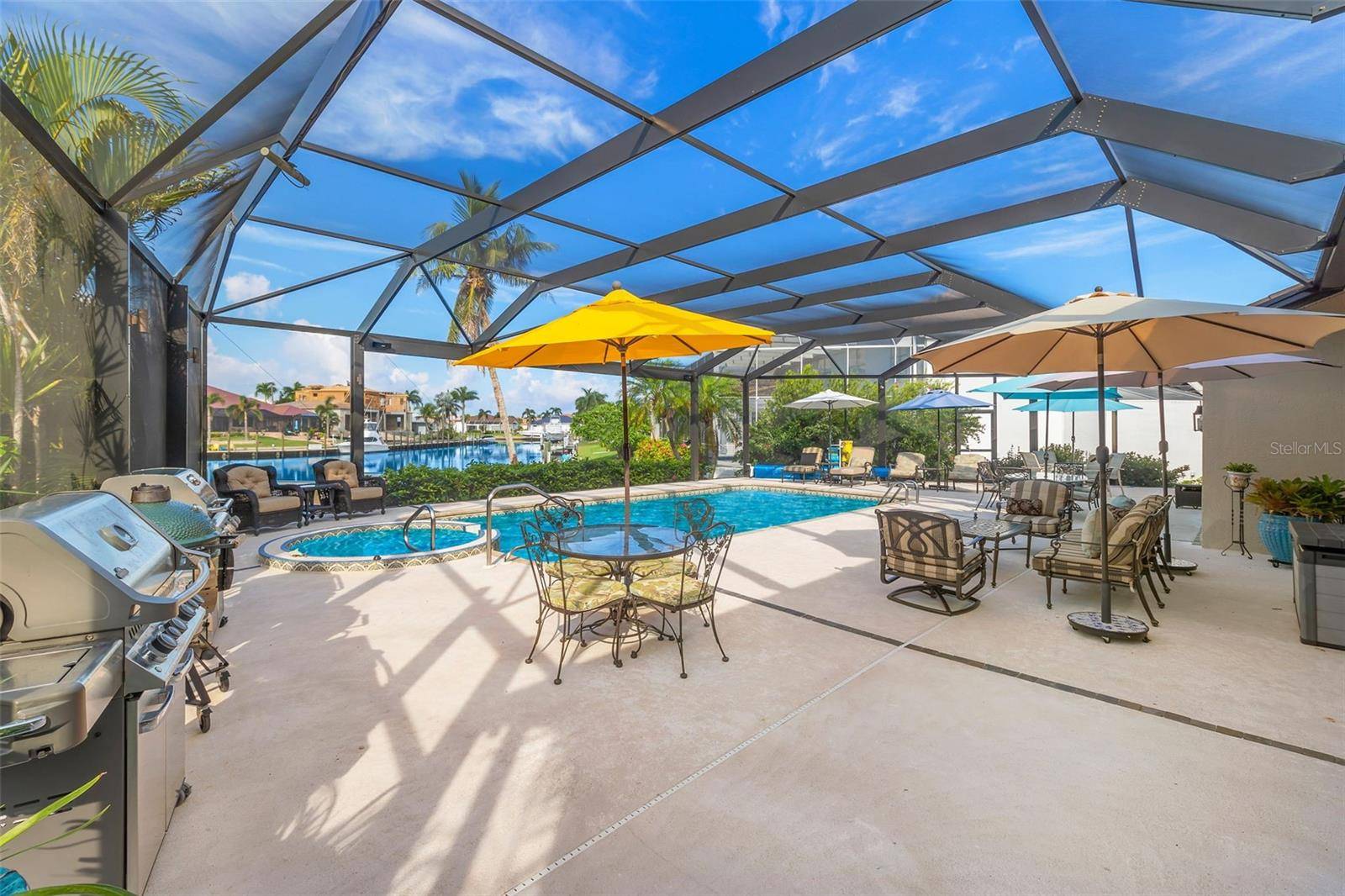 Punta Gorda, FL 33950,2407 ST DAVIDS ISLAND CT