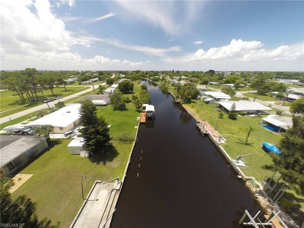 Port Charlotte, FL 33952,4045 CONWAY BLVD