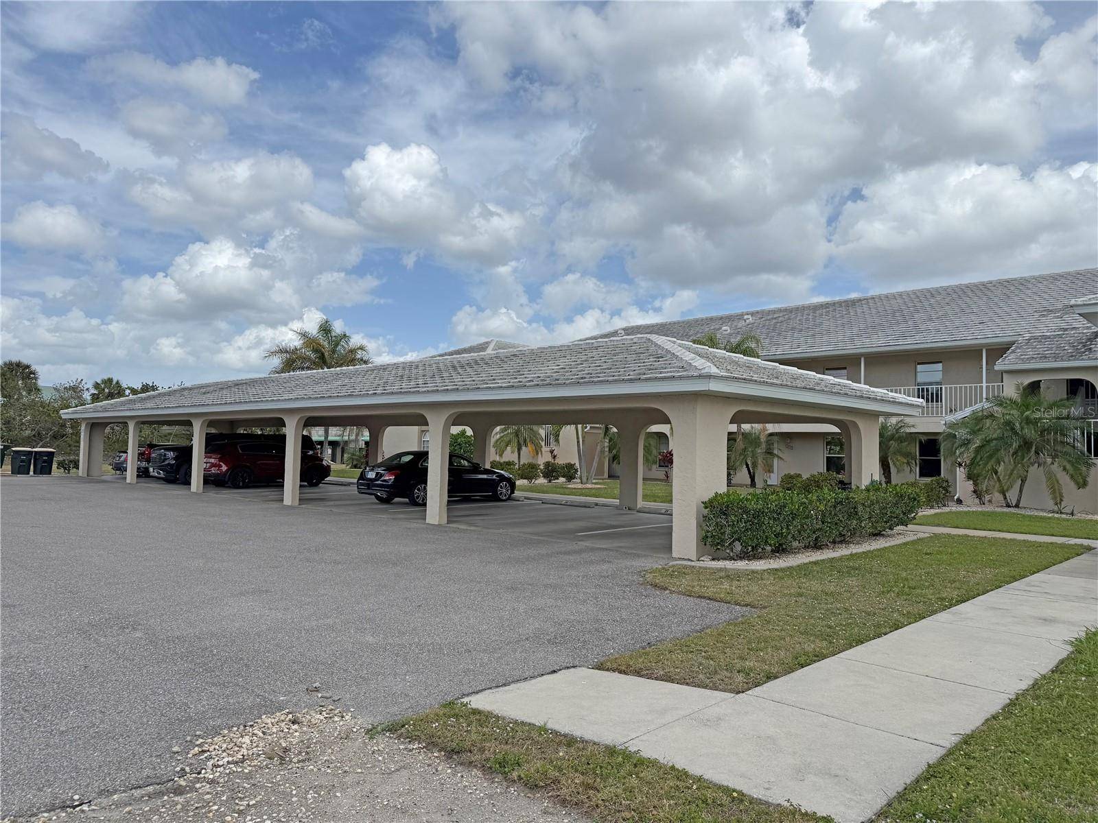 Punta Gorda, FL 33950,220 COLDEWAY DR #123