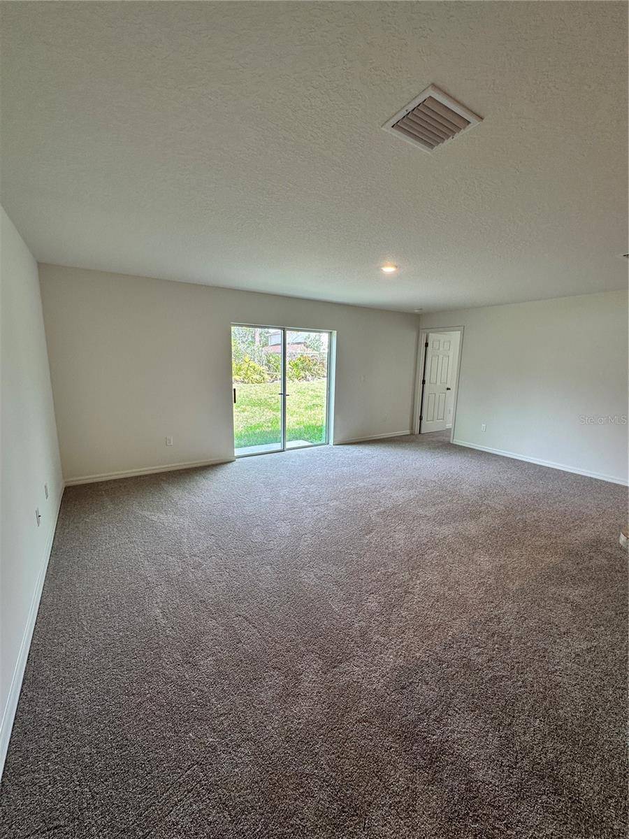 Palm Coast, FL 32164,34 RED BARN DR