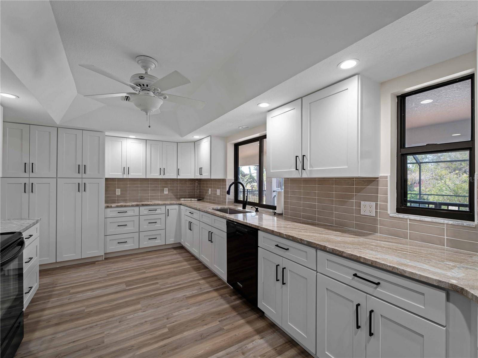 Port Charlotte, FL 33948,908 TROPICAL CIR NW