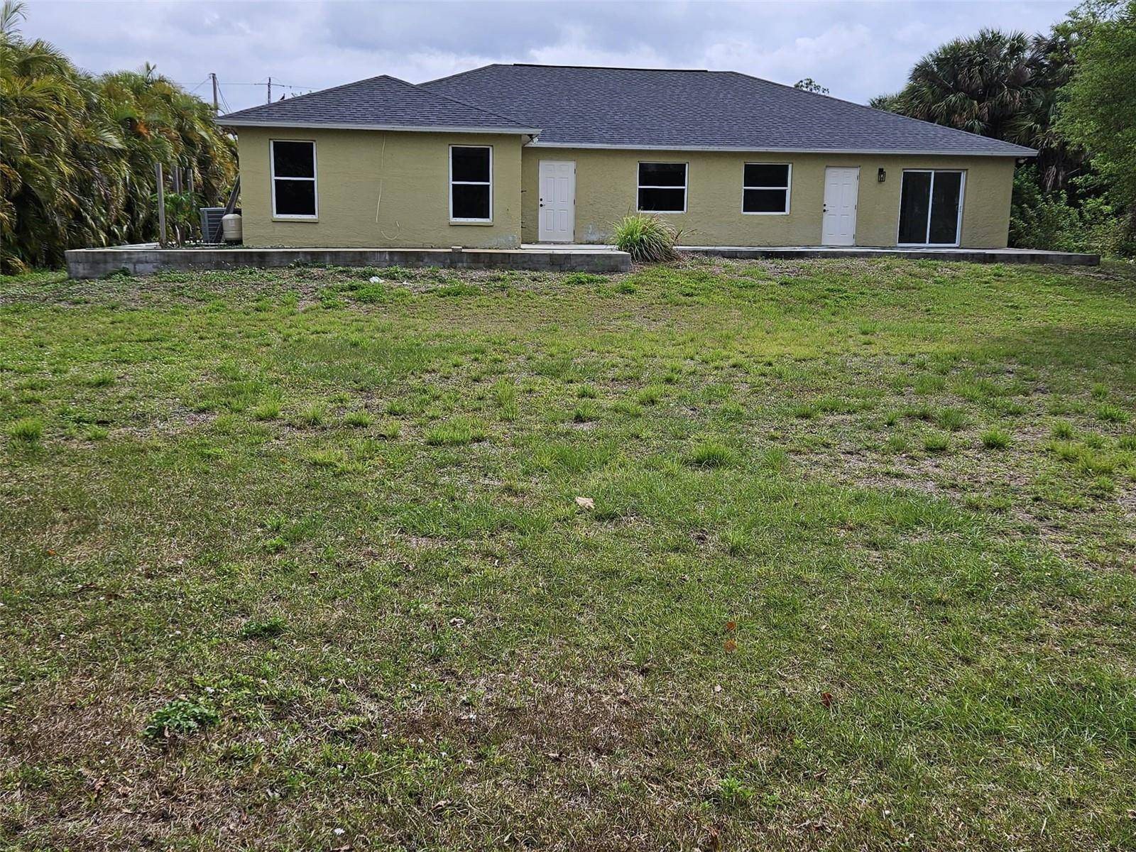 Lehigh Acres, FL 33972,713 PALMETTO