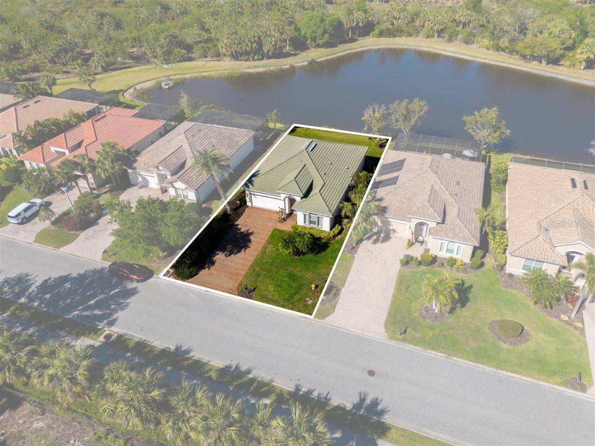 Port Charlotte, FL 33953,13352 CREEKSIDE LN