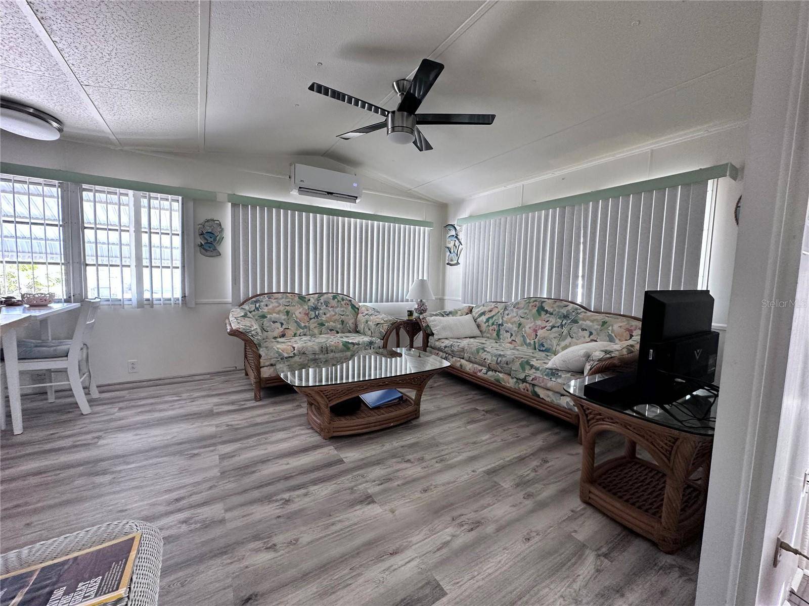 Englewood, FL 34223,1891 ENGLEWOOD RD #69