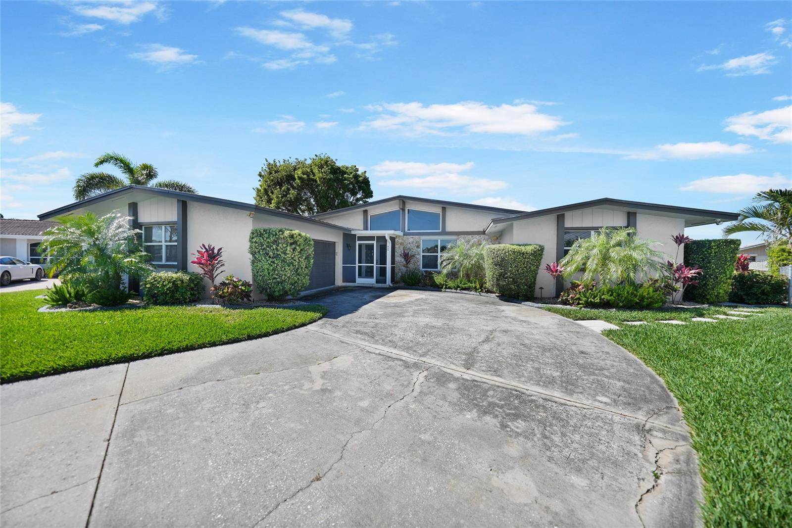 Punta Gorda, FL 33950,955 DON JUAN CT