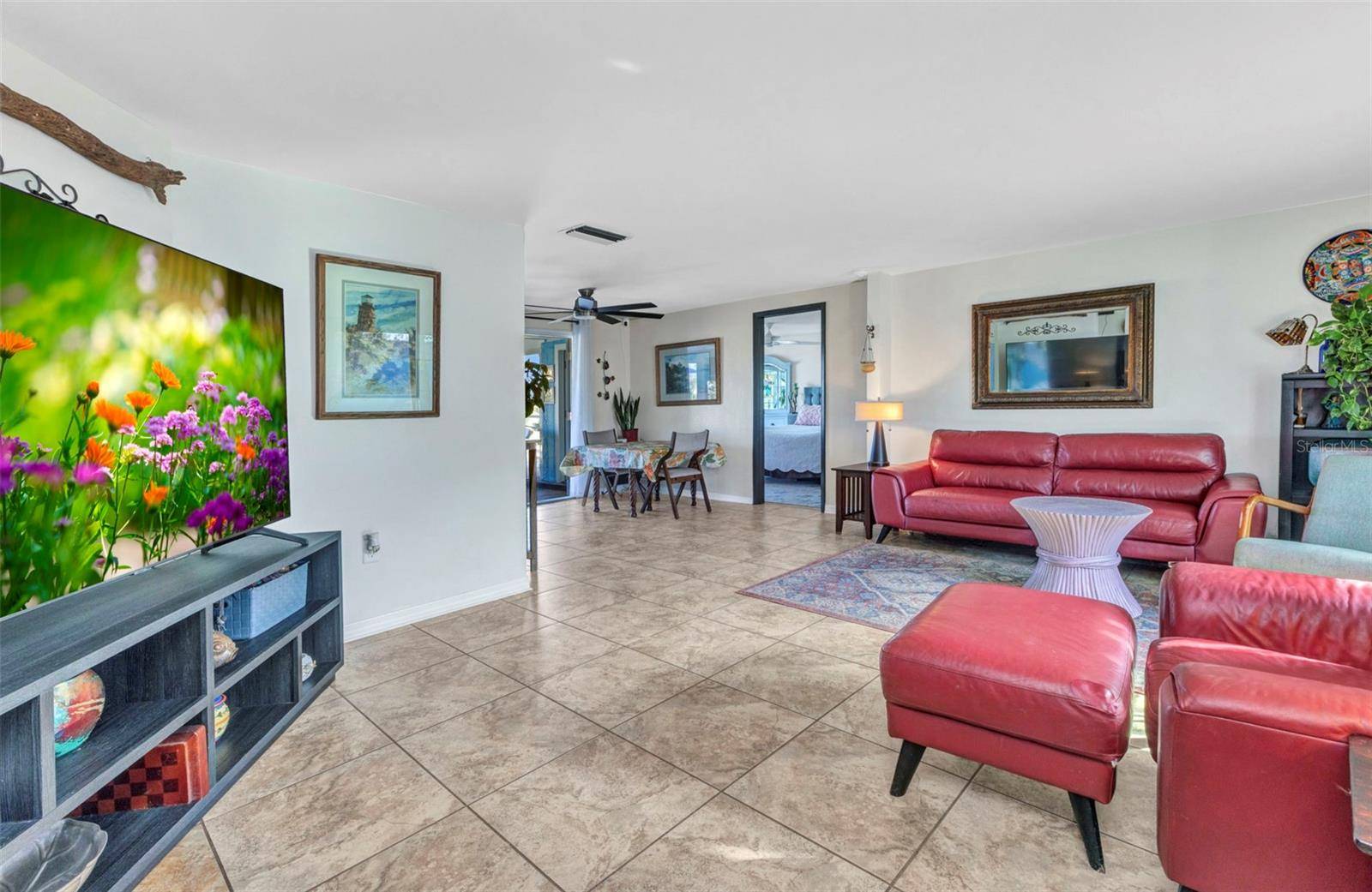 Rotonda West, FL 33947,82 CADDY RD