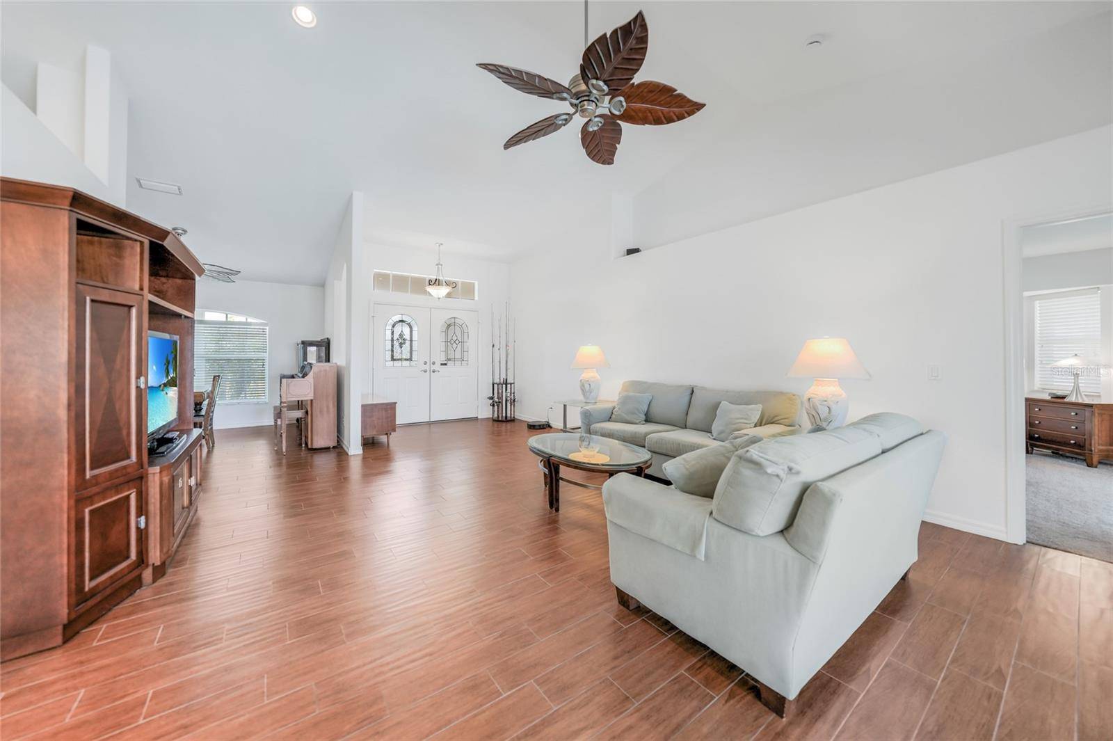 Port Charlotte, FL 33981,15538 AQUA CIR