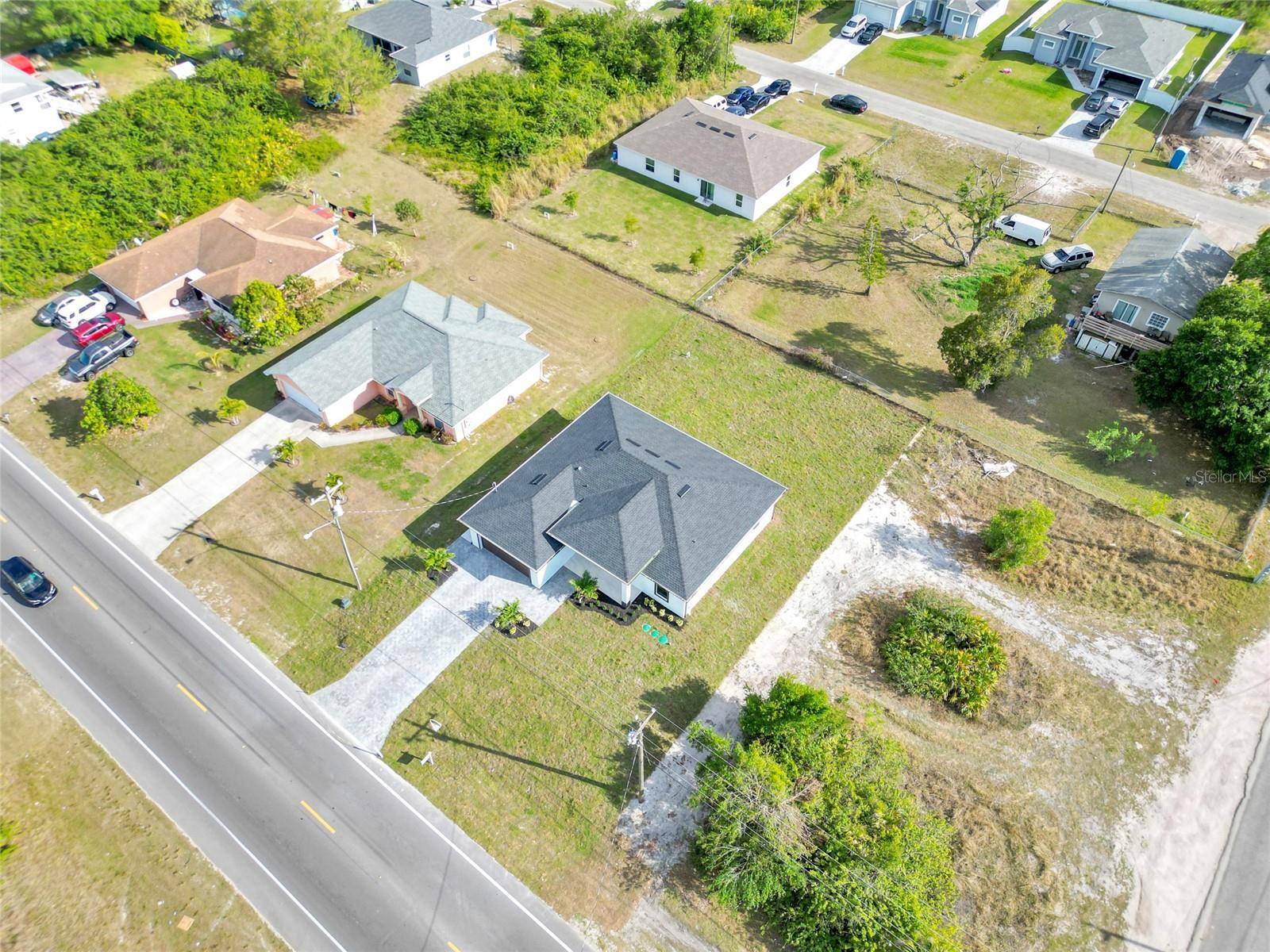 Lehigh Acres, FL 33976,3217 23RD ST SW