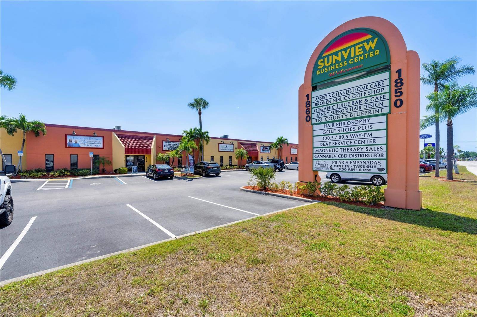Fort Myers, FL 33907,1860 BOY SCOUT DR #202