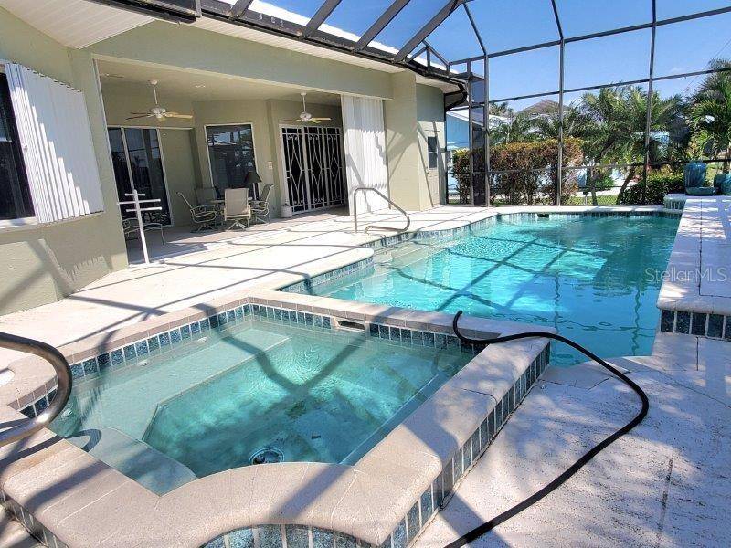 Punta Gorda, FL 33950,1601 CASEY KEY DR