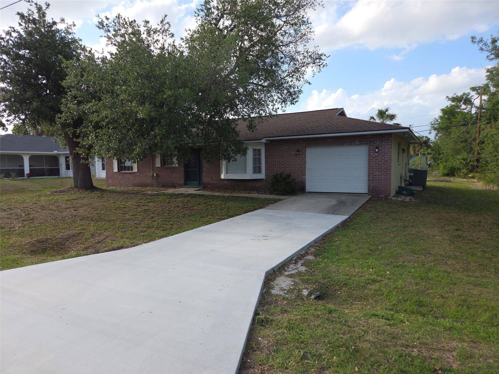 Port Charlotte, FL 33948,18054 ACKERMAN AVE