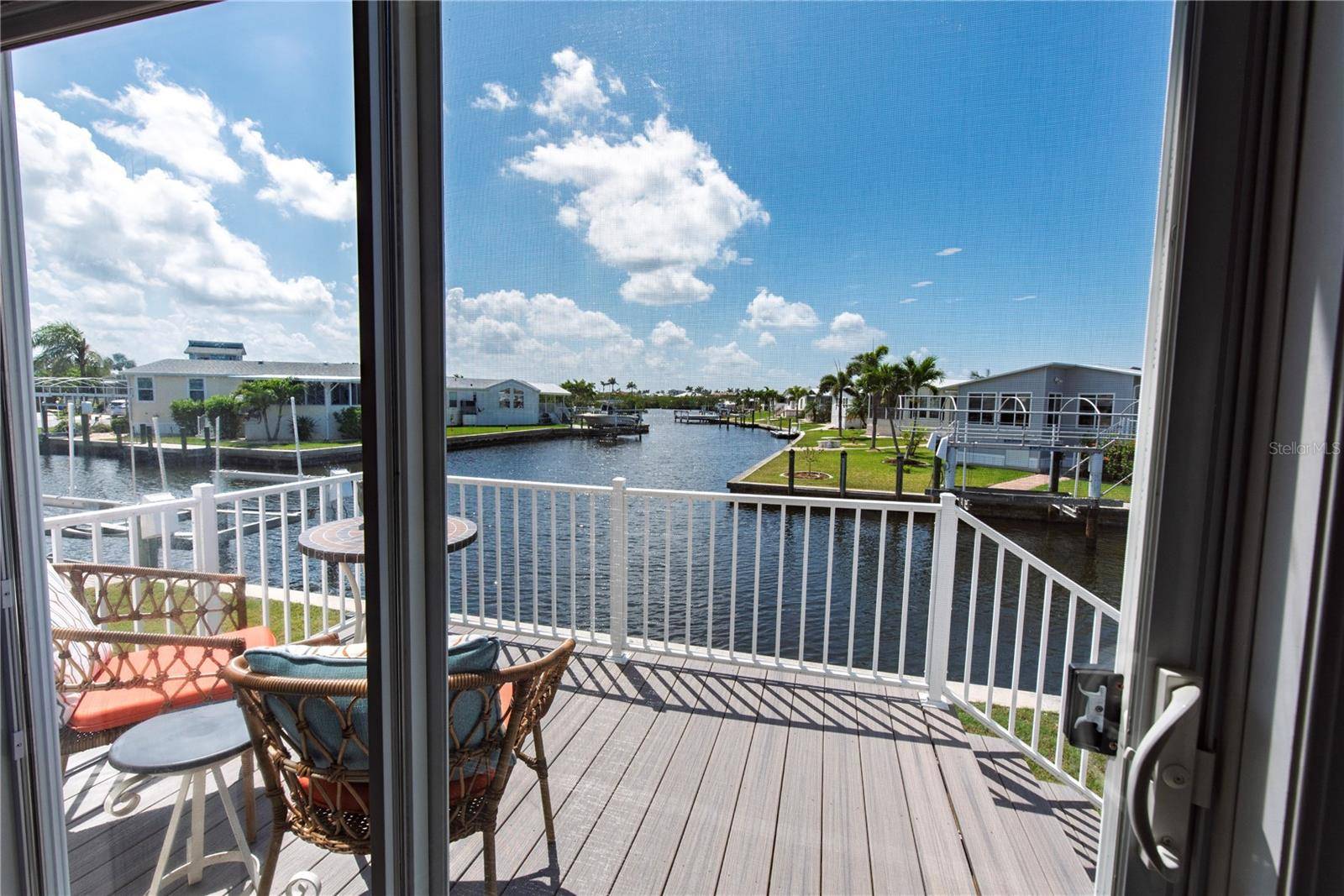 Punta Gorda, FL 33950,27 EMDEN CIR