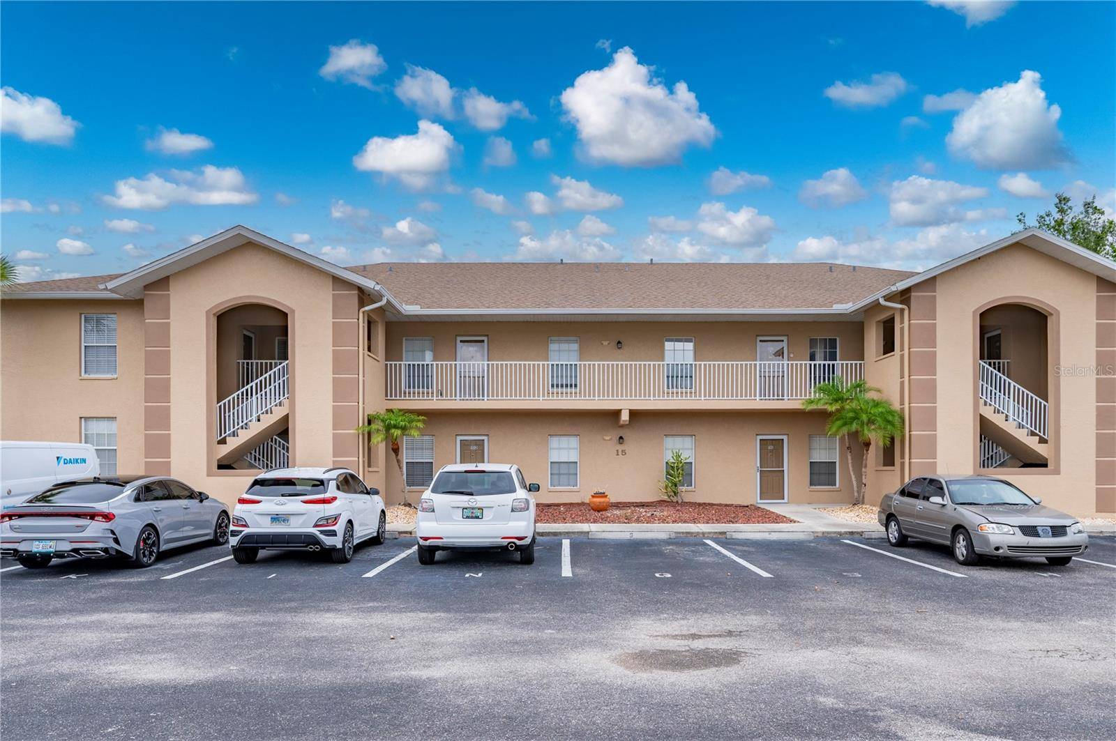 Punta Gorda, FL 33983,175 KINGS HWY #B2 1522