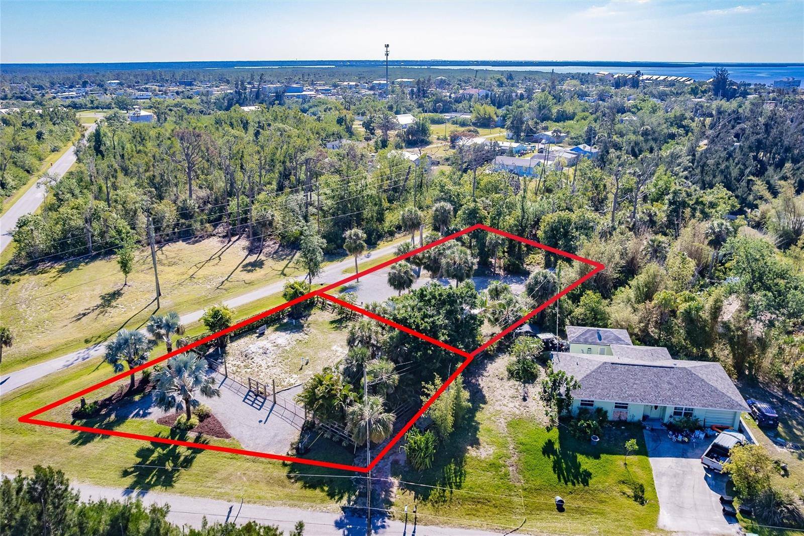 Port Charlotte, FL 33953,4262 SOUTHLAND AVE