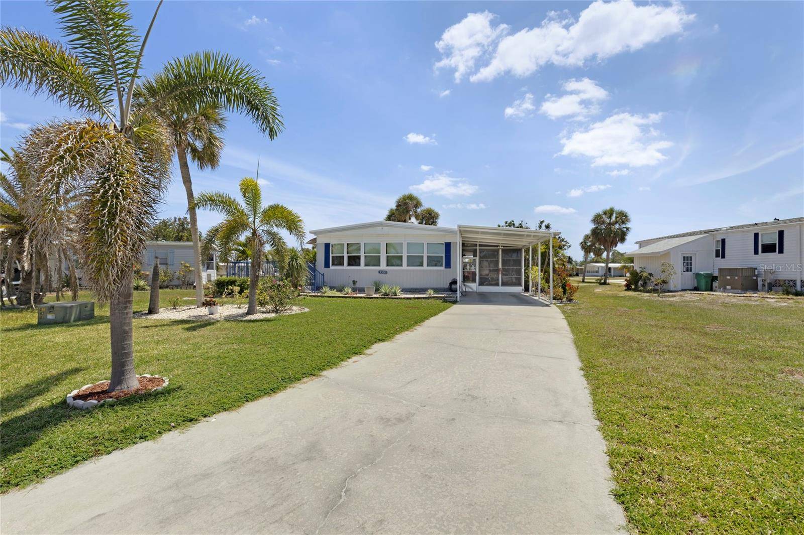Englewood, FL 34224,3305 BLUE JAY LN