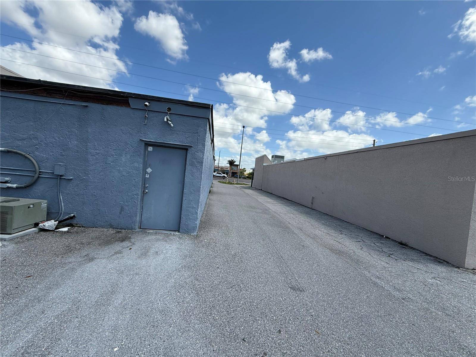 Port Charlotte, FL 33948,2191 TAMIAMI TRL #B