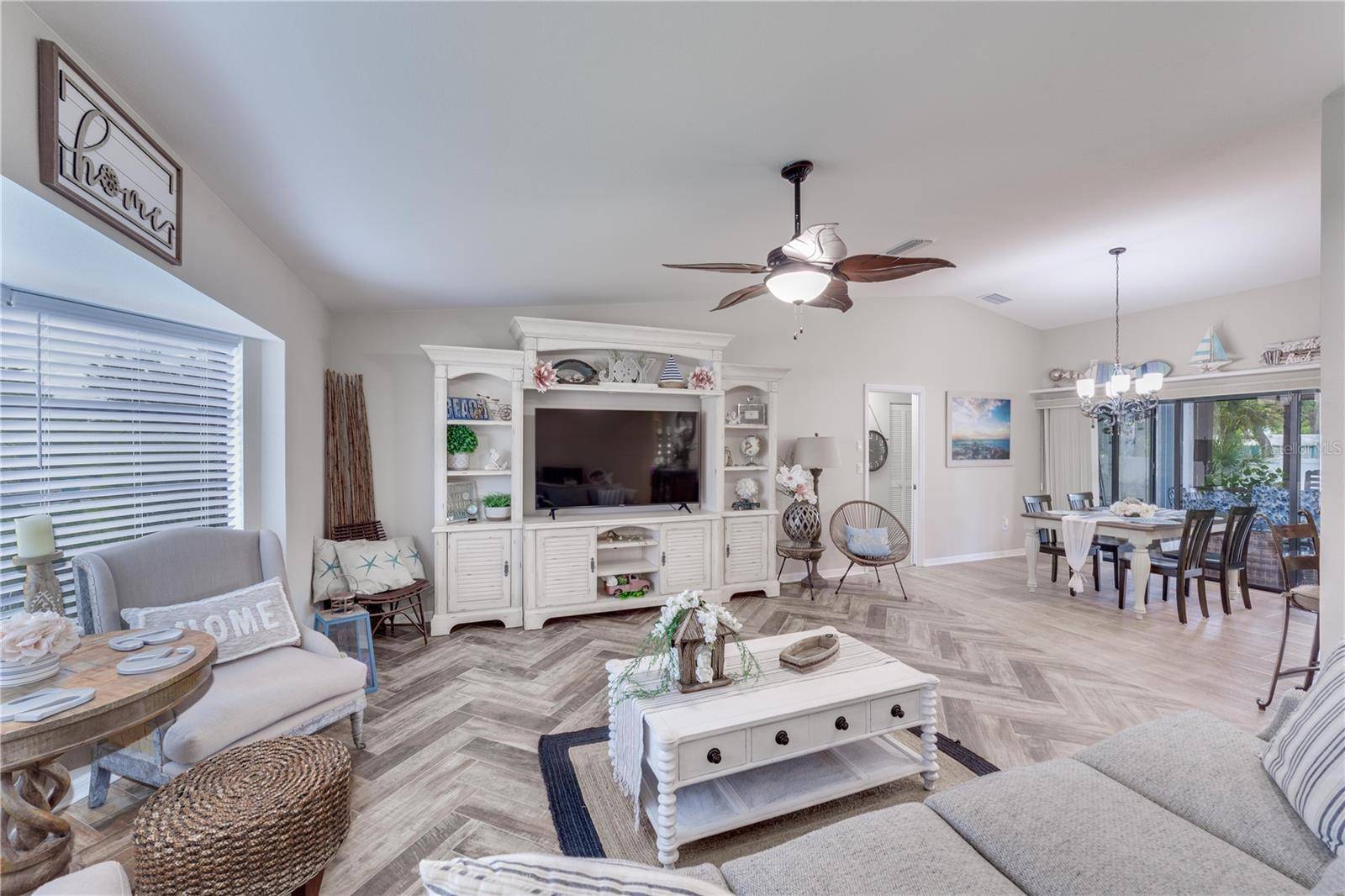 Port Charlotte, FL 33948,949 SPRINGVIEW AVE NW