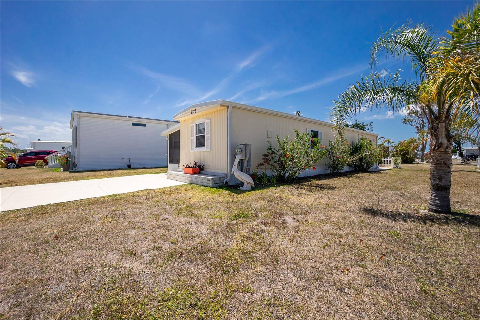 Port Charlotte, FL 33981,7313 DESANT LN