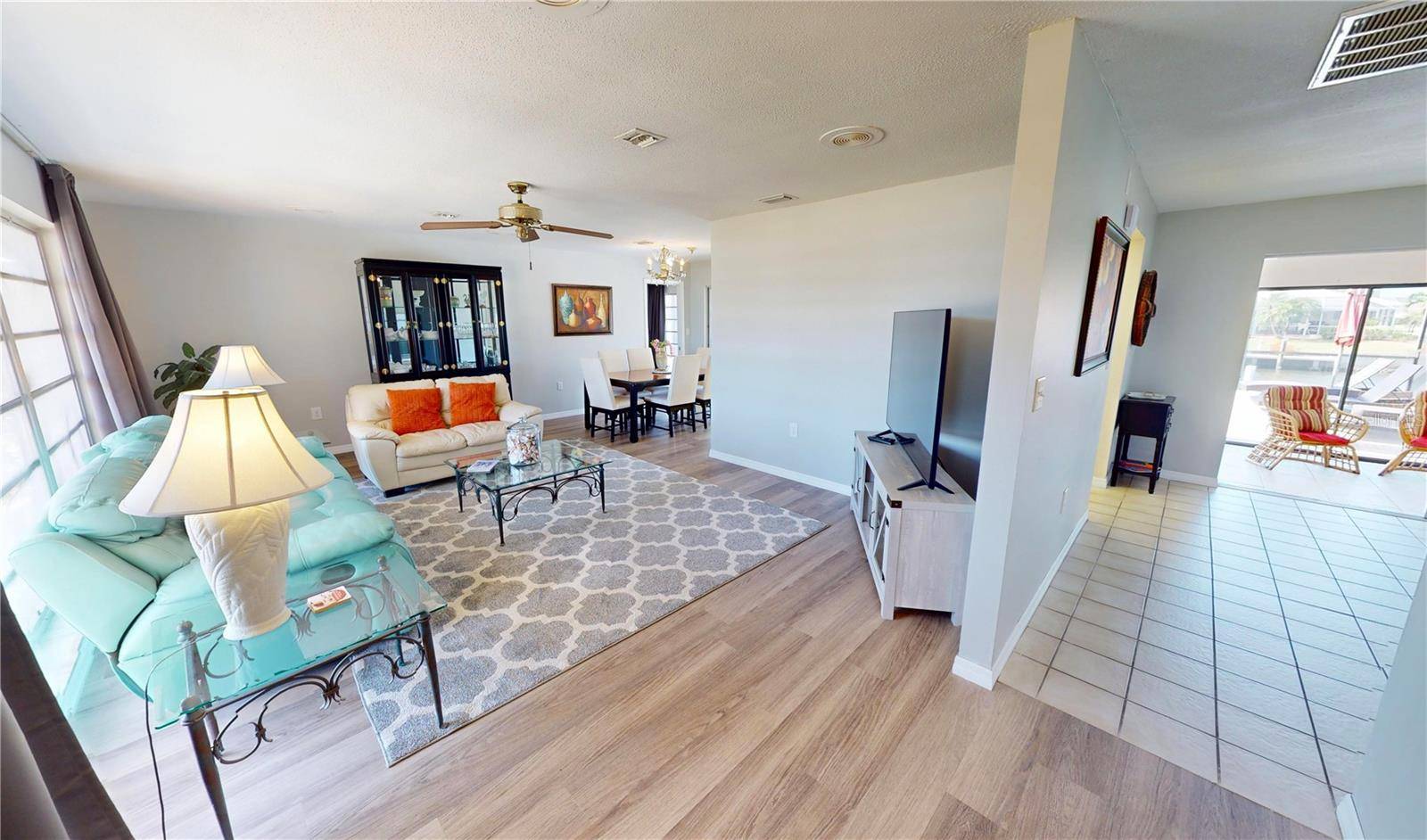 Punta Gorda, FL 33950,425 BELVEDERE CT