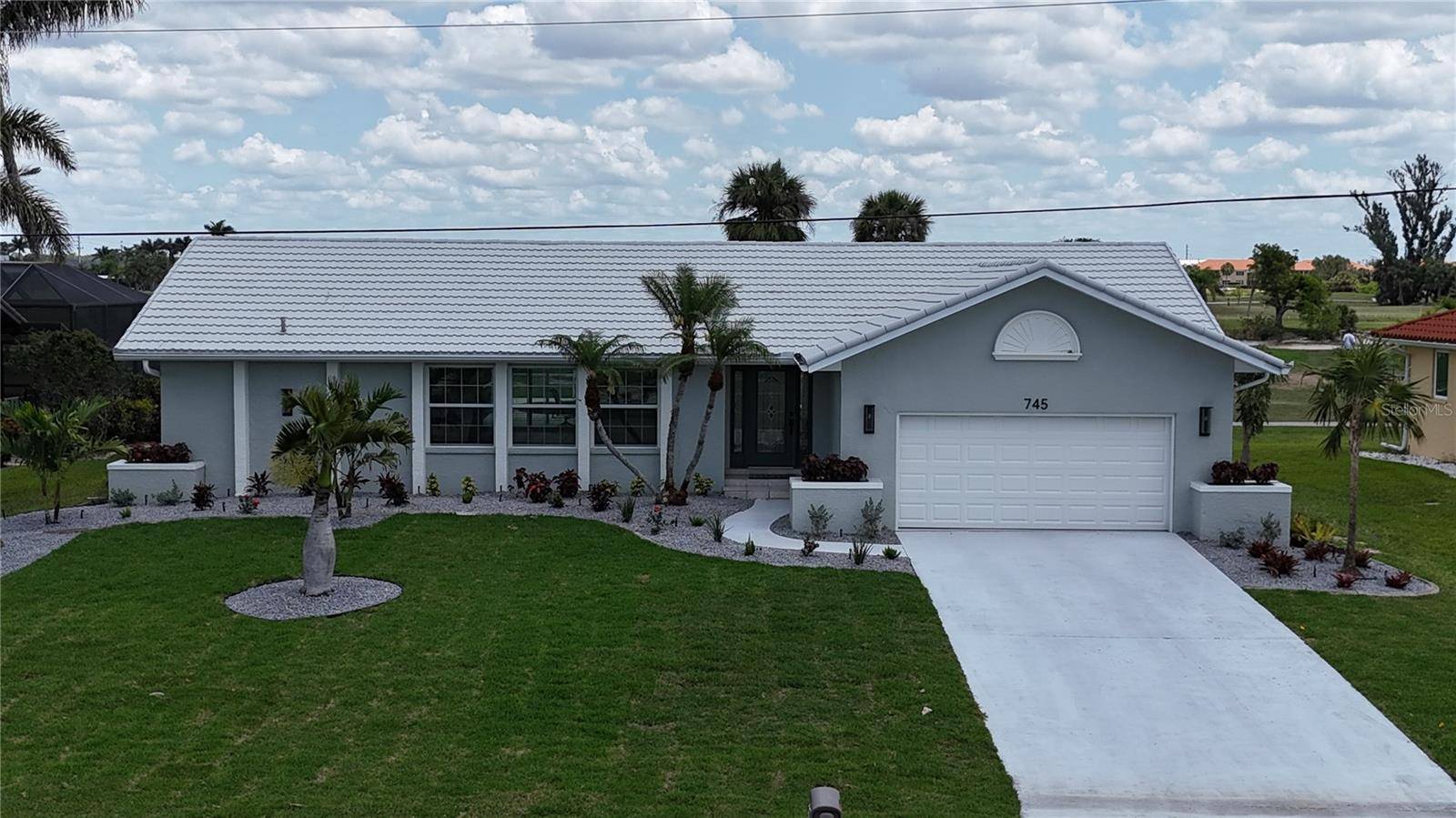 Punta Gorda, FL 33950,745 MONACO DR