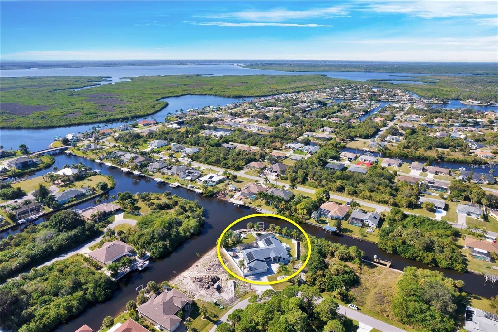 Port Charlotte, FL 33948,17380 BAYHARBOR CIR