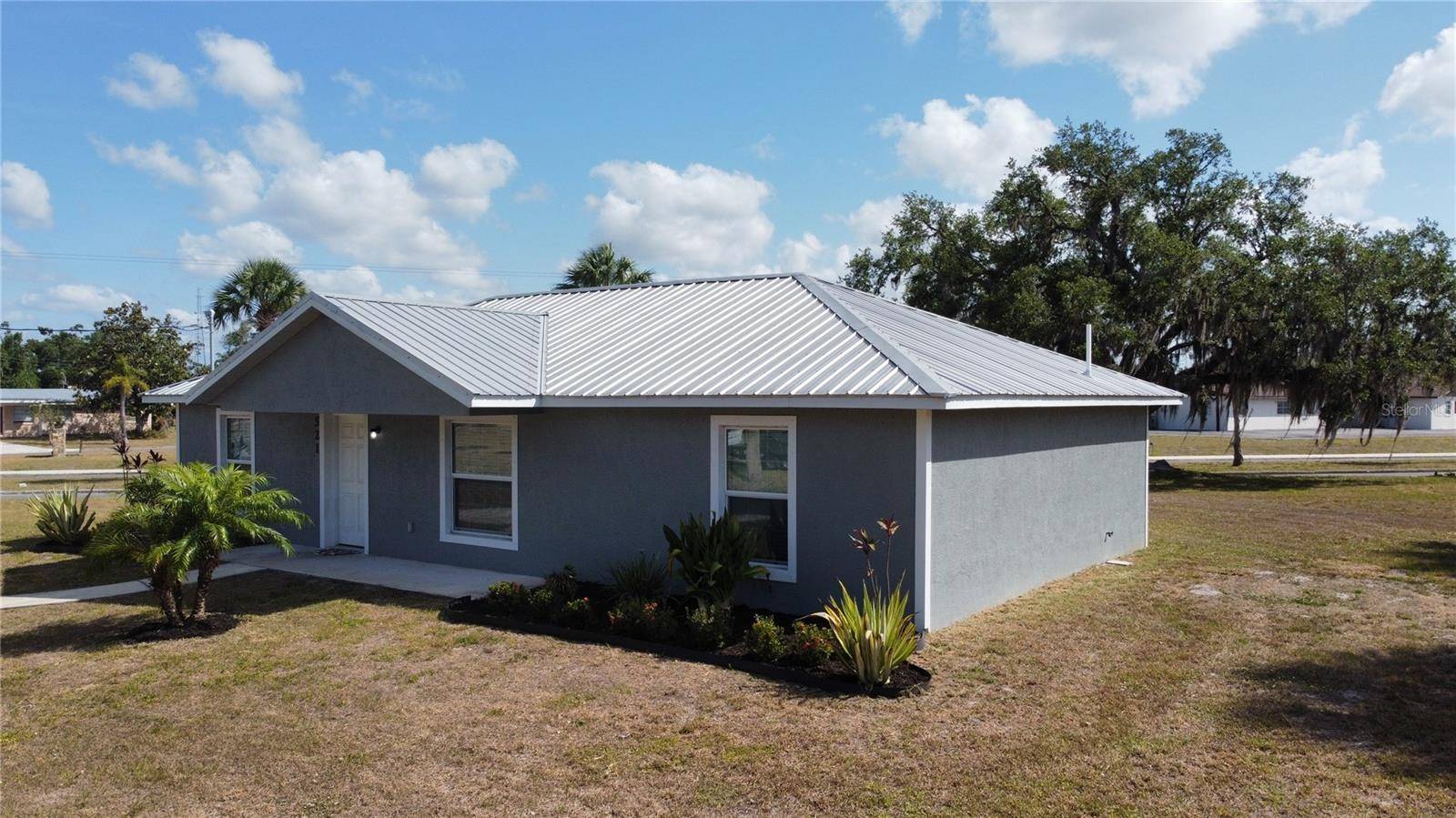Arcadia, FL 34266,521 GLORIA AVE