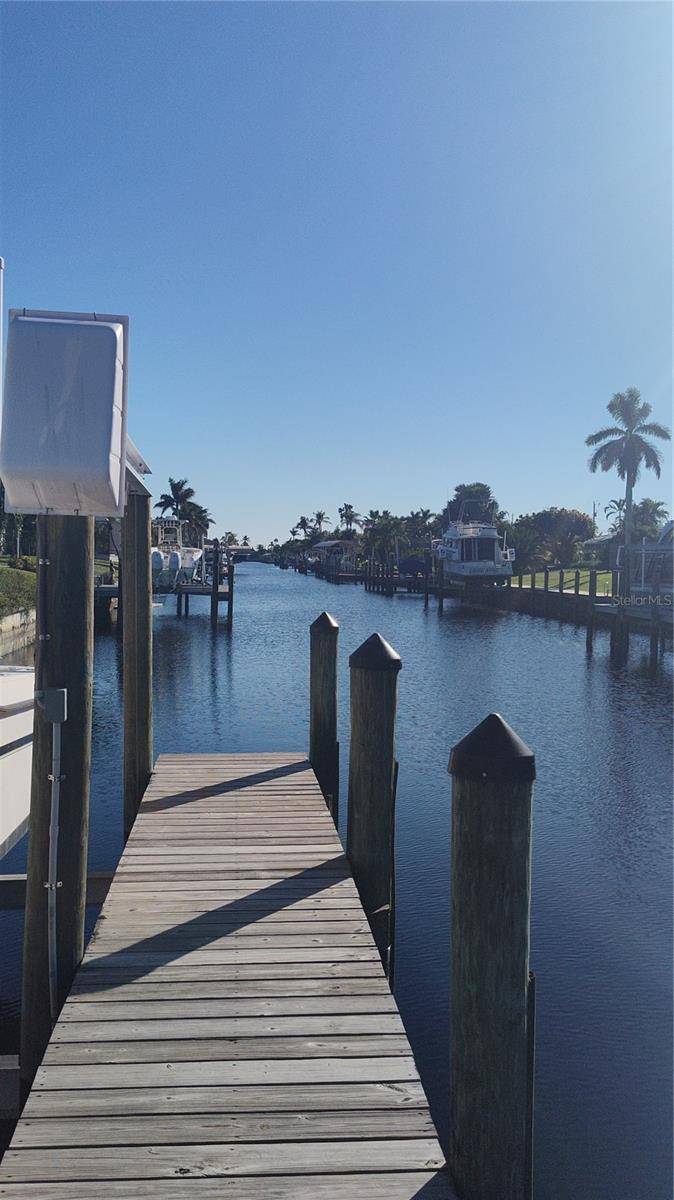 Cape Coral, FL 33904,3010 SE 18TH PL