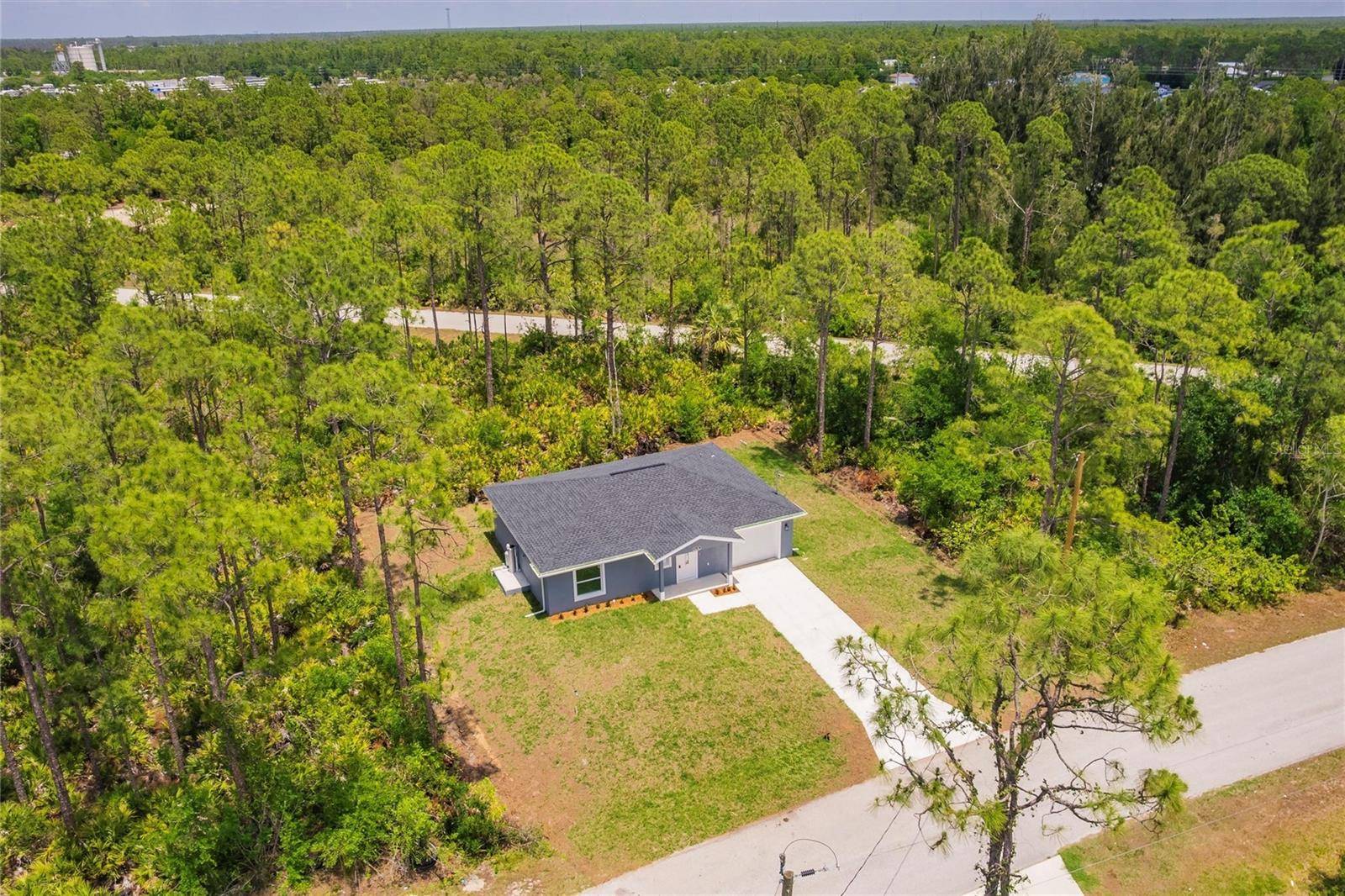 Punta Gorda, FL 33955,28218 N TWIN LAKES DR