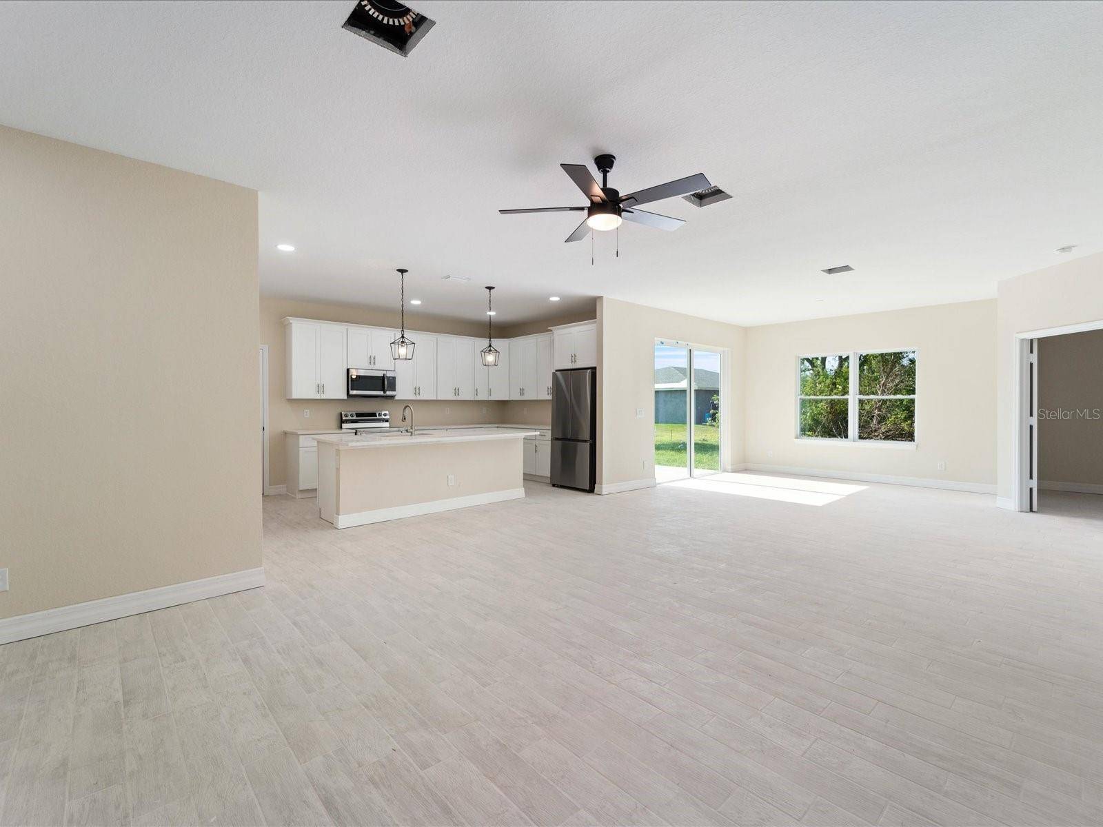 Port Charlotte, FL 33954,19092 WOODBINE AVE