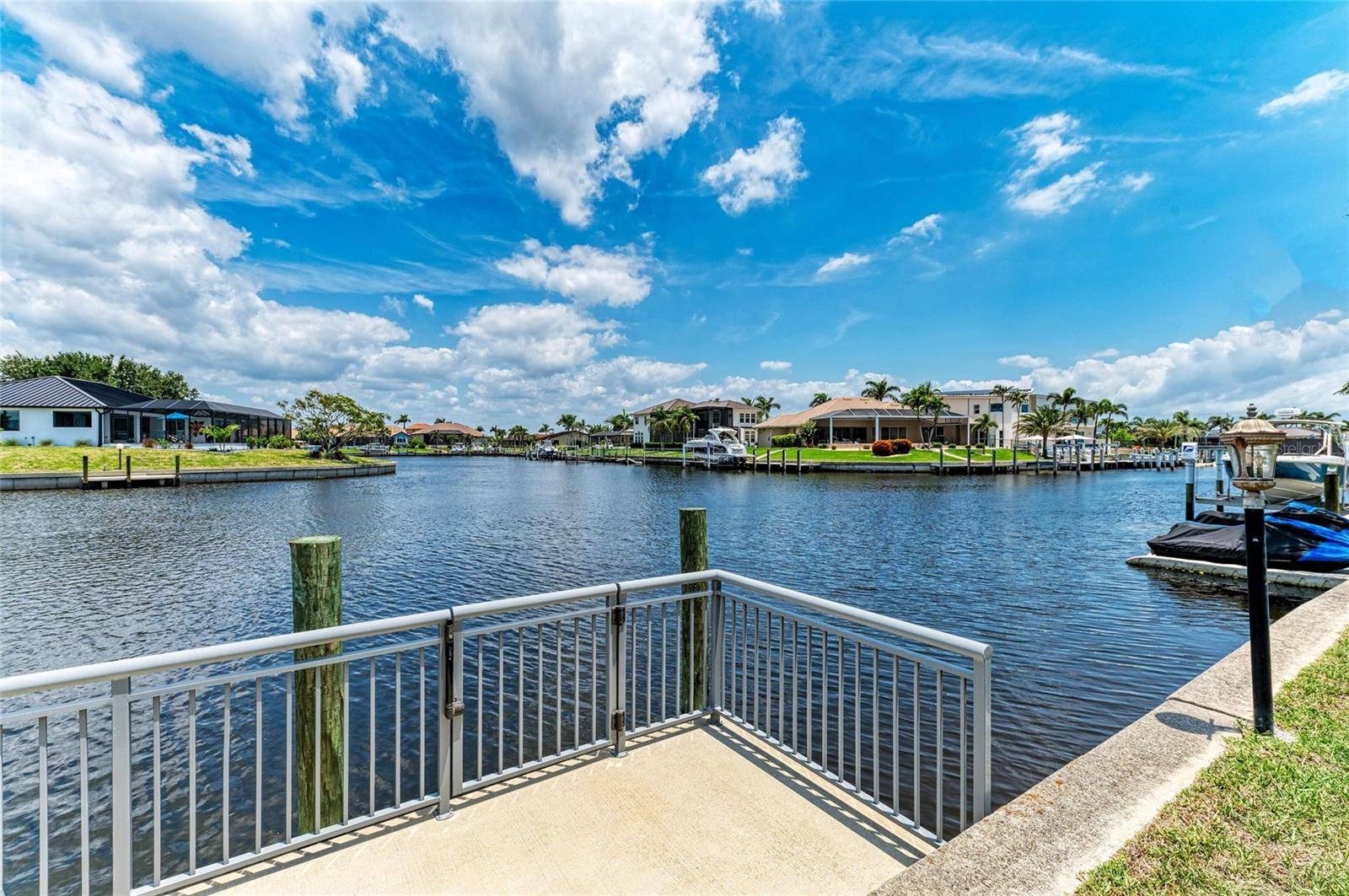 Punta Gorda, FL 33950,414 CAICOS DR