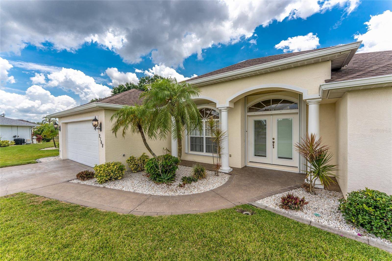 Punta Gorda, FL 33983,2168 CALCUTTA RD