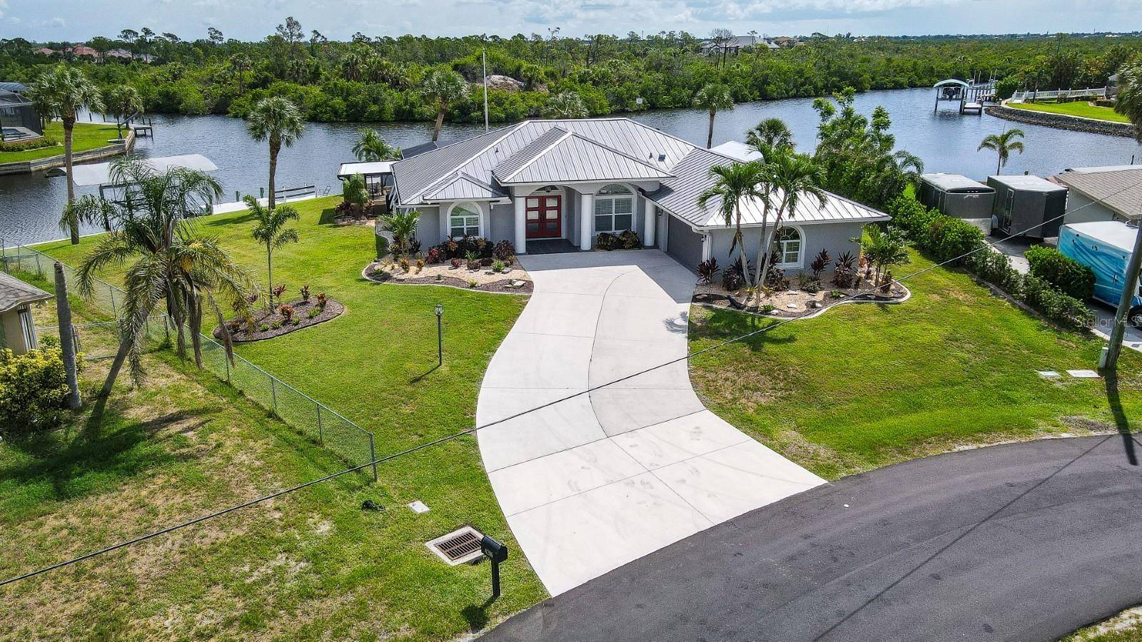 Port Charlotte, FL 33948,4216 BUR ST
