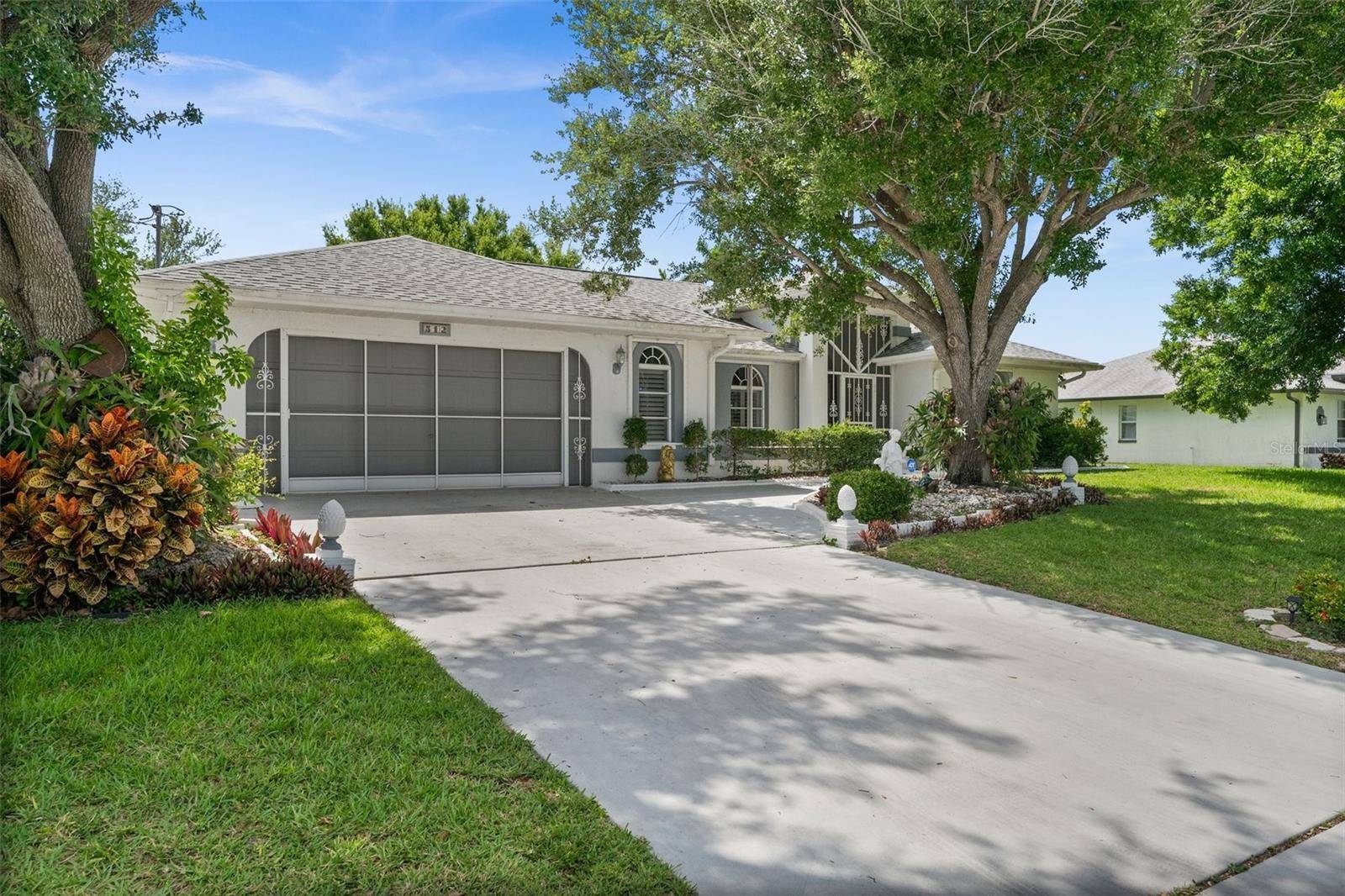 Cape Coral, FL 33990,512 SE 18TH AVE