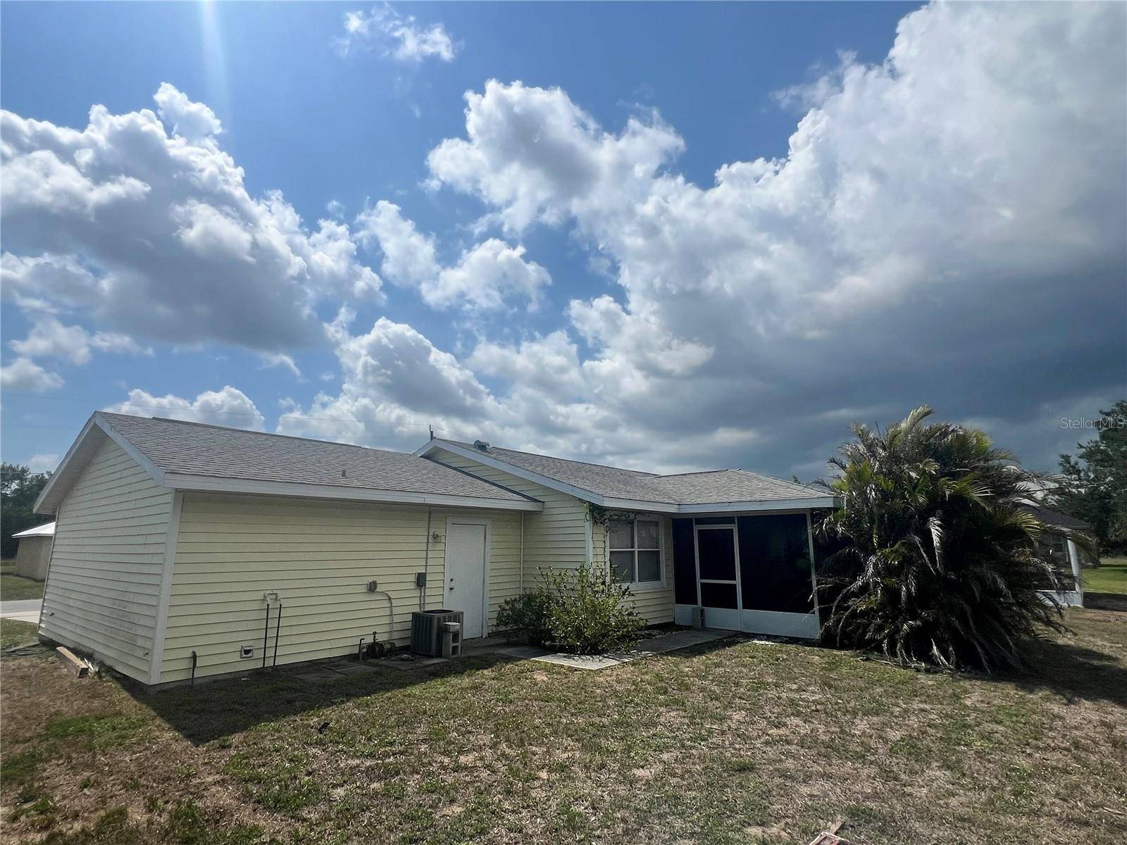North Port, FL 34287,2696 GISELA RD